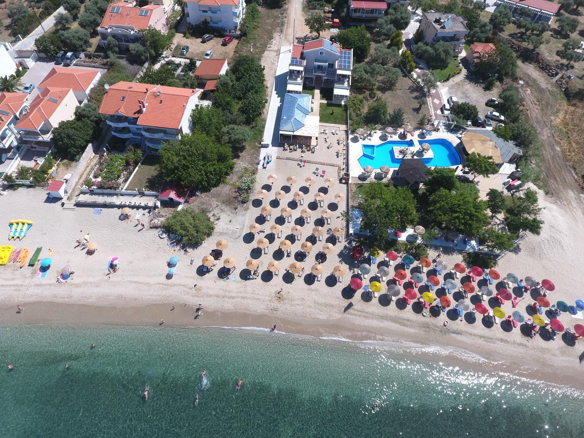Crystal Blue Apartment Потос Екстериор снимка